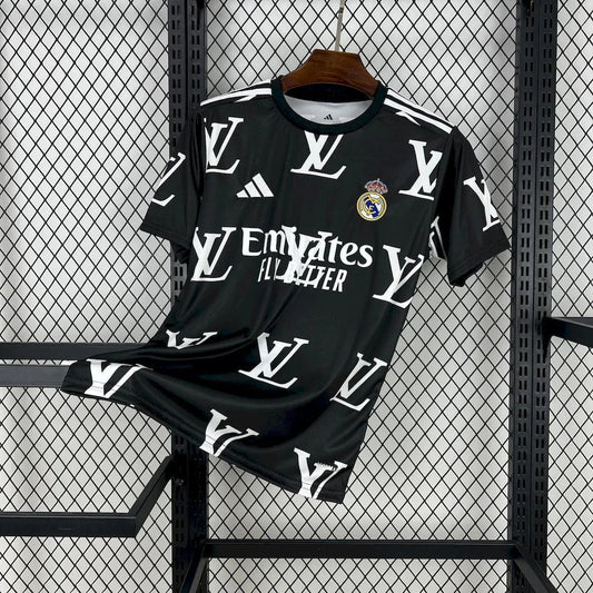 Maillot Real Madrid concept 2025-26